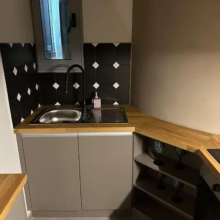 Apartment Center Modern Athen